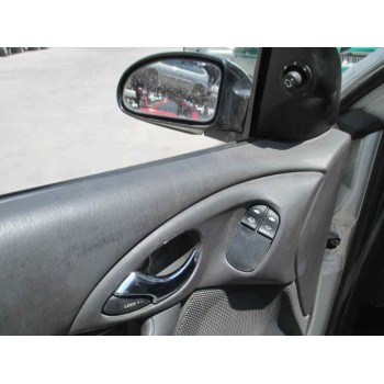 ford focus berlina (cak) del año 2002