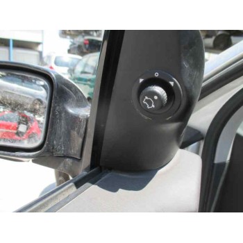 ford focus berlina (cak) del año 2002