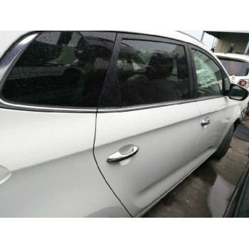 kia carens ( ) del año 2014