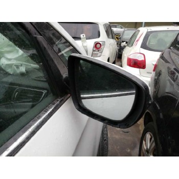 kia carens ( ) del año 2014