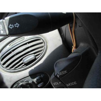 ford focus berlina (cak) del año 2002