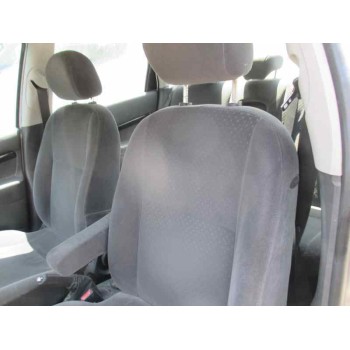 ford focus berlina (cak) del año 2002