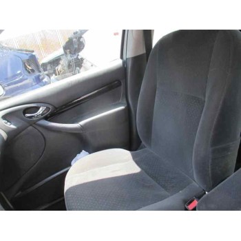 ford focus berlina (cak) del año 2002