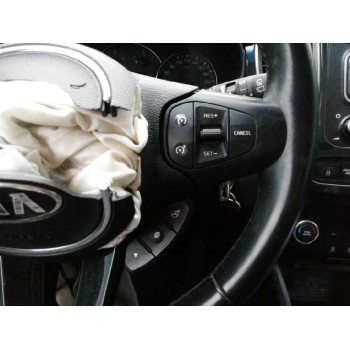 kia carens ( ) del año 2014