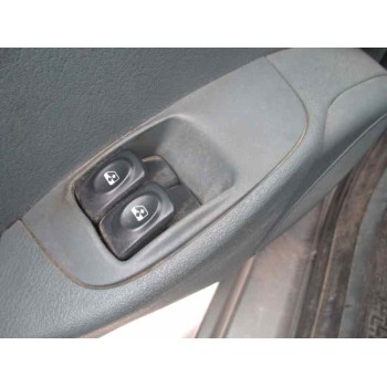 renault megane i berlina hatchback (ba0) del año 1998