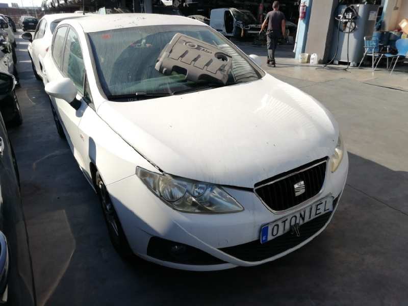 seat ibiza (6j5) del año 2010