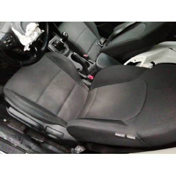 kia carens ( ) del año 2014