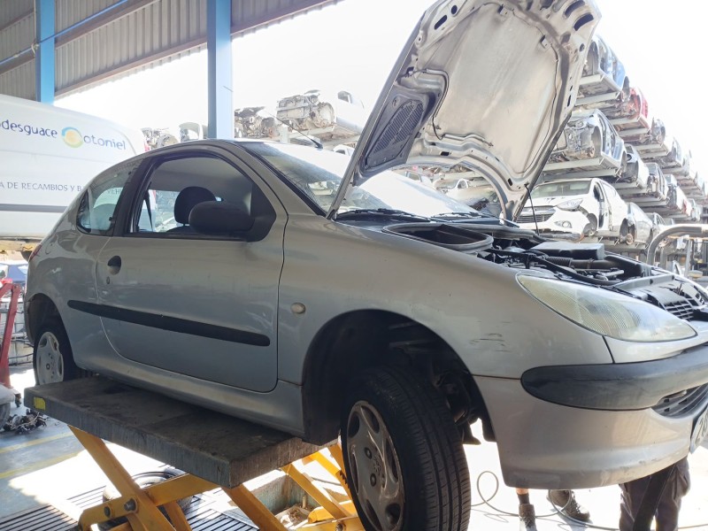 peugeot 206 hatchback (2a/c) del año 2001