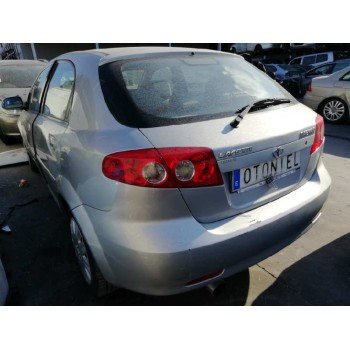 daewoo lacetti del año 2004