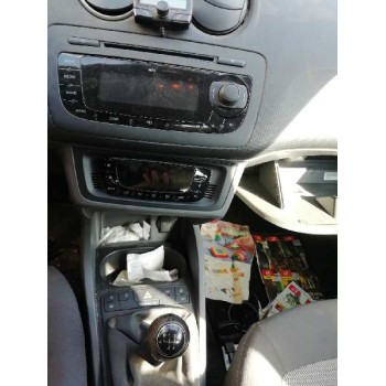 seat ibiza (6j5) del año 2010
