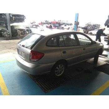 kia rio del año 2004