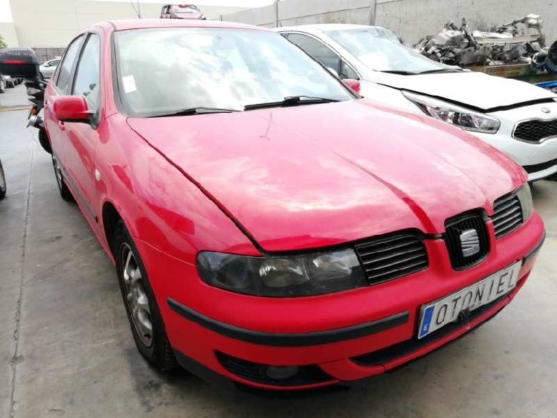 SEAT LEON (1M1)