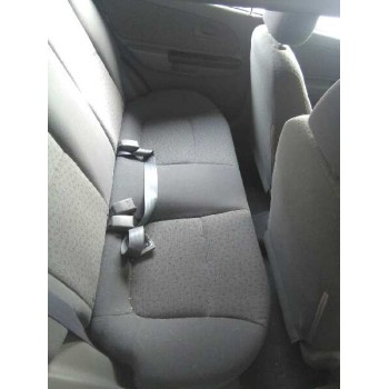 kia rio del año 2004