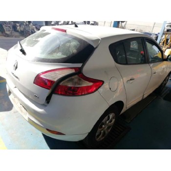 renault megane iii berlina 5 p del año 2009