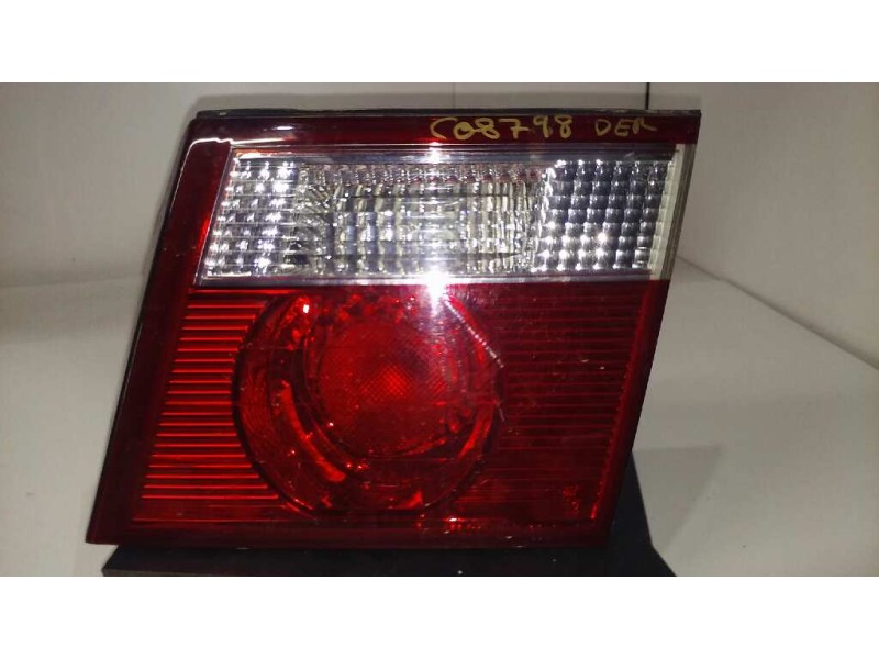 Recambio de piloto trasero derecho interior para kia carens 2.0 crdi ex monovolumen referencia OEM IAM   INTERIOR