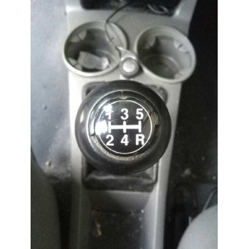 kia rio del año 2004