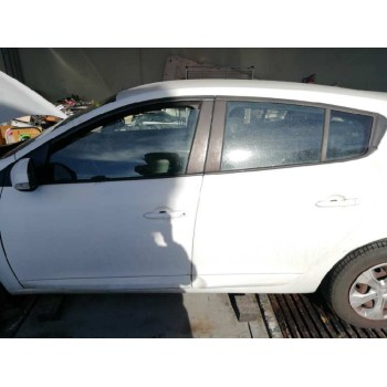 renault megane iii berlina 5 p del año 2009