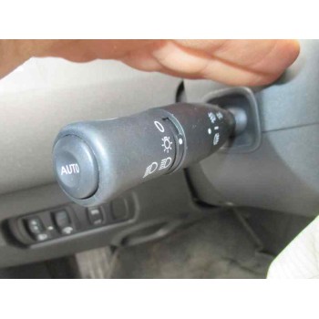 renault megane ii berlina 3p del año 2004