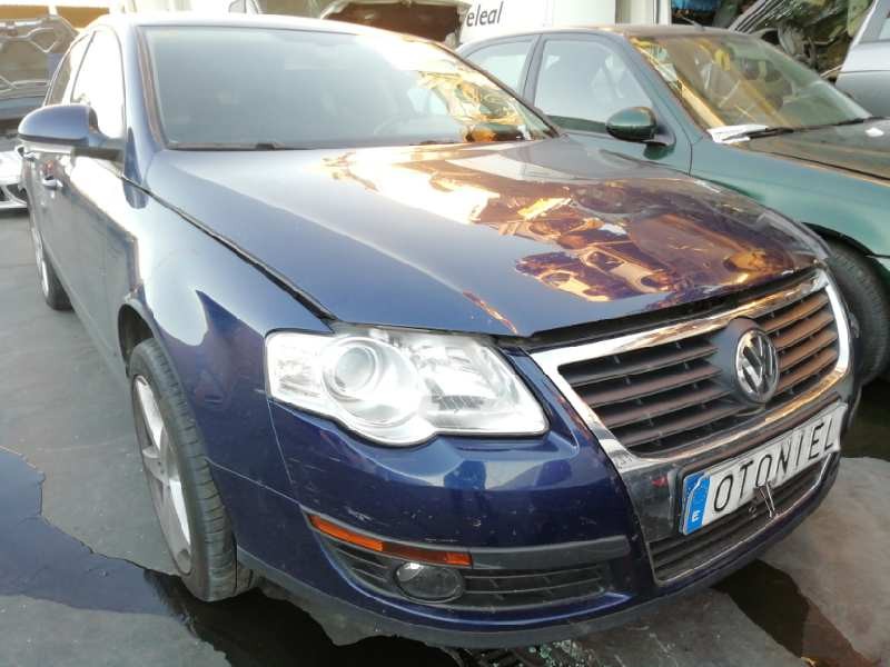 VOLKSWAGEN PASSAT BERLINA (3C2)