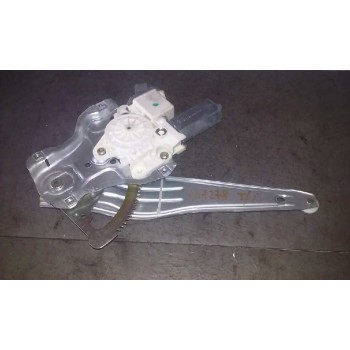 Recambio de elevalunas trasero izquierdo para toyota avensis berlina (t25) 1.8 16v cat referencia OEM IAM 999060102  6 PIN