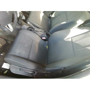 renault megane iii berlina 5 p del año 2009