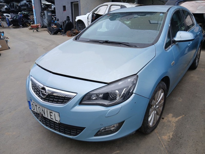 OPEL ASTRA J (P10)
