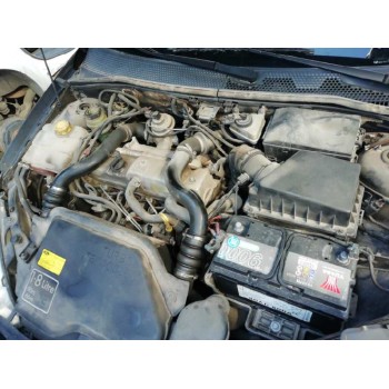 ford focus berlina (cak) del año 2003