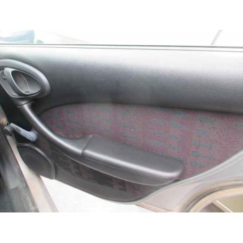 citroën xsara berlina del año 1999