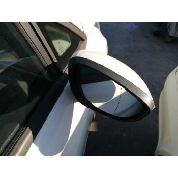 ford fiesta (ccn) del año 2013