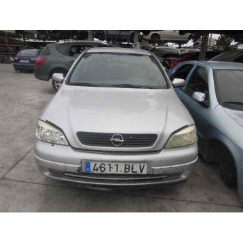 opel astra g berlina del año 2001