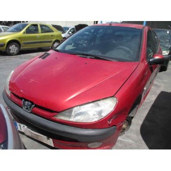 peugeot 206 berlina del año 2000