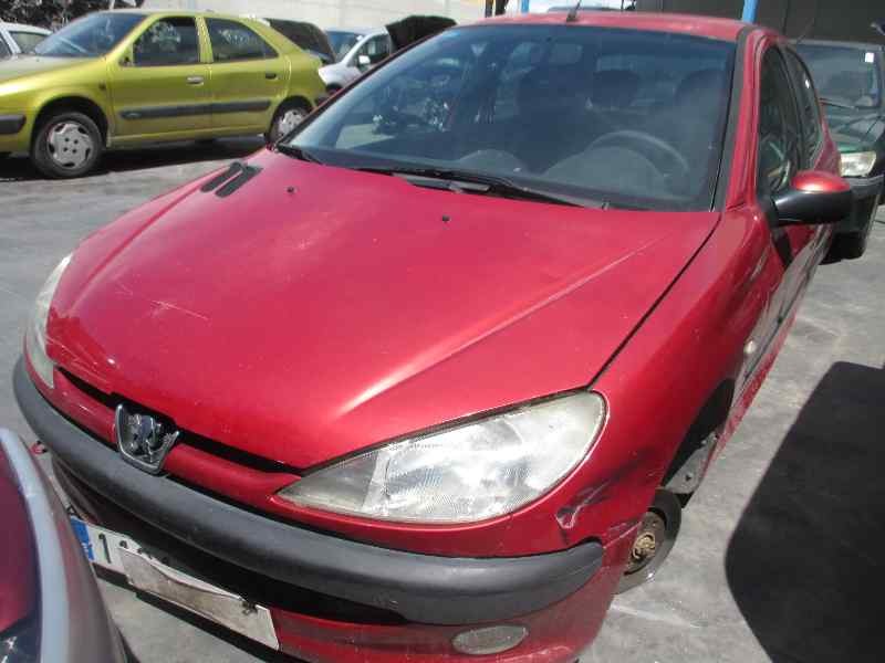 PEUGEOT 206 BERLINA