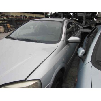 opel astra g berlina del año 2001