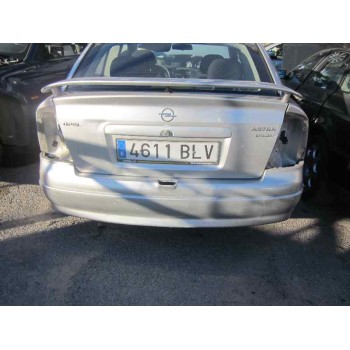 opel astra g berlina del año 2001