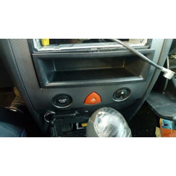 renault megane ii berlina 3p del año 2004