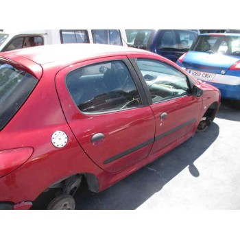 peugeot 206 berlina del año 2000
