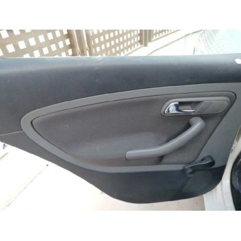 seat ibiza (6l1) del año 2008