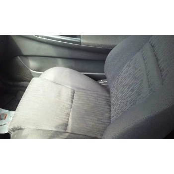 toyota corolla (e12) del año 2002