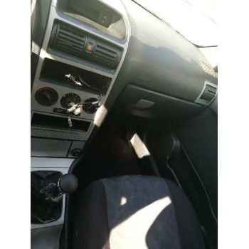 opel astra g berlina del año 2000