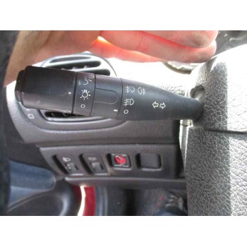 peugeot 206 berlina del año 2000