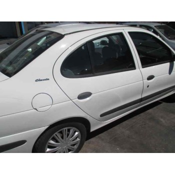 renault megane i fase 2 berlina (ba0) del año 2000
