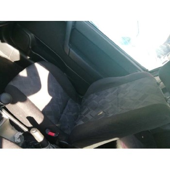 opel astra g berlina del año 2000