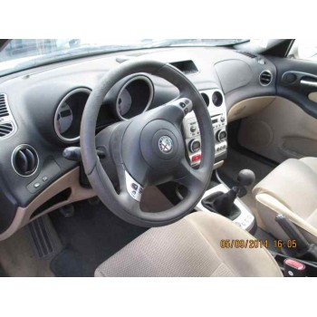 alfa romeo 156 del año 2004