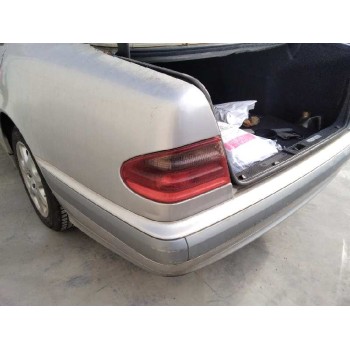 mercedes-benz clase e (w210) berlina diesel del año 2001