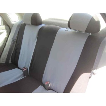 volvo s40 berlina del año 2004