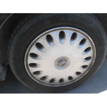 volvo s40 berlina del año 2004