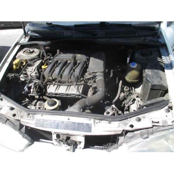 renault megane i fase 2 berlina (ba0) del año 2000