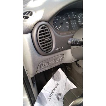 renault scenic (ja..) del año 2002