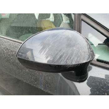 seat ibiza (6j5) del año 2008