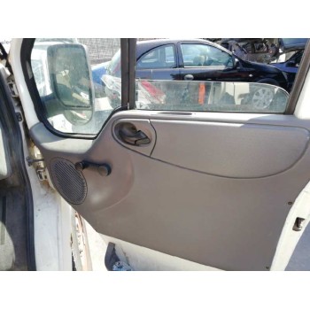 ford transit caja cerrada, media (fy) (2000 =>) del año 2001